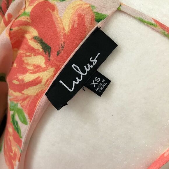 Lulus Blush Floral Long Bell Sleeve Open Back Swing  Dress XS NWT - Picture 8 of 8